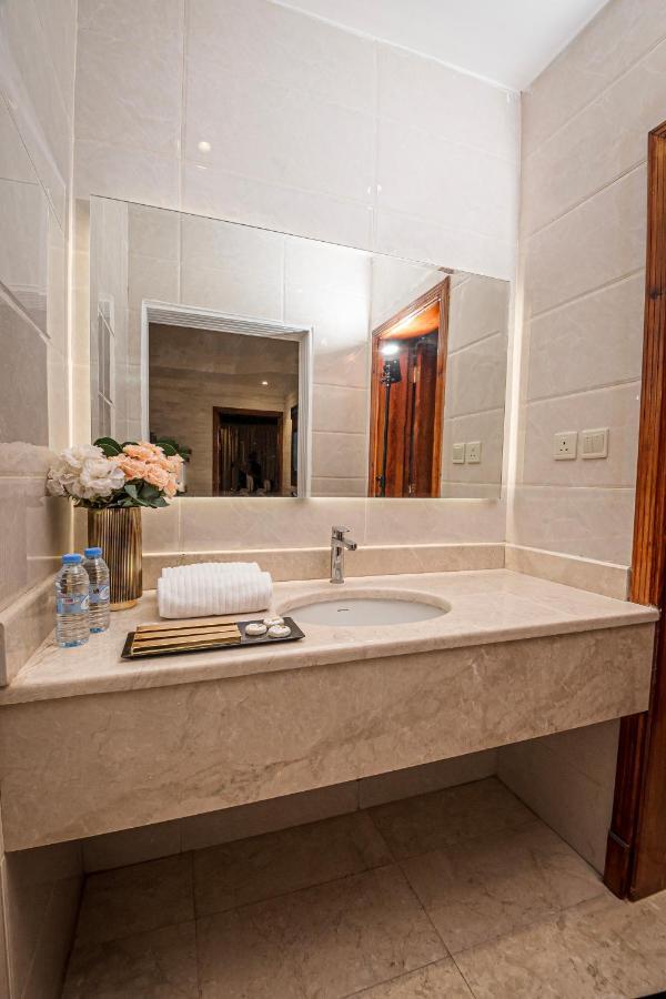 Safwa Taiba Suite اجنحة صفوة طيبه Medina Esterno foto
